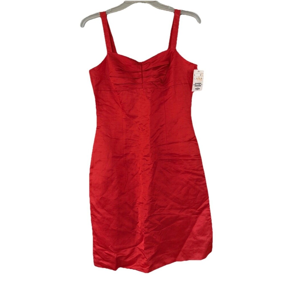 H&M Elegant Sleeveless Dress  size 6 color Salmon 65% Rayon 30% Nylon 5% Spandex